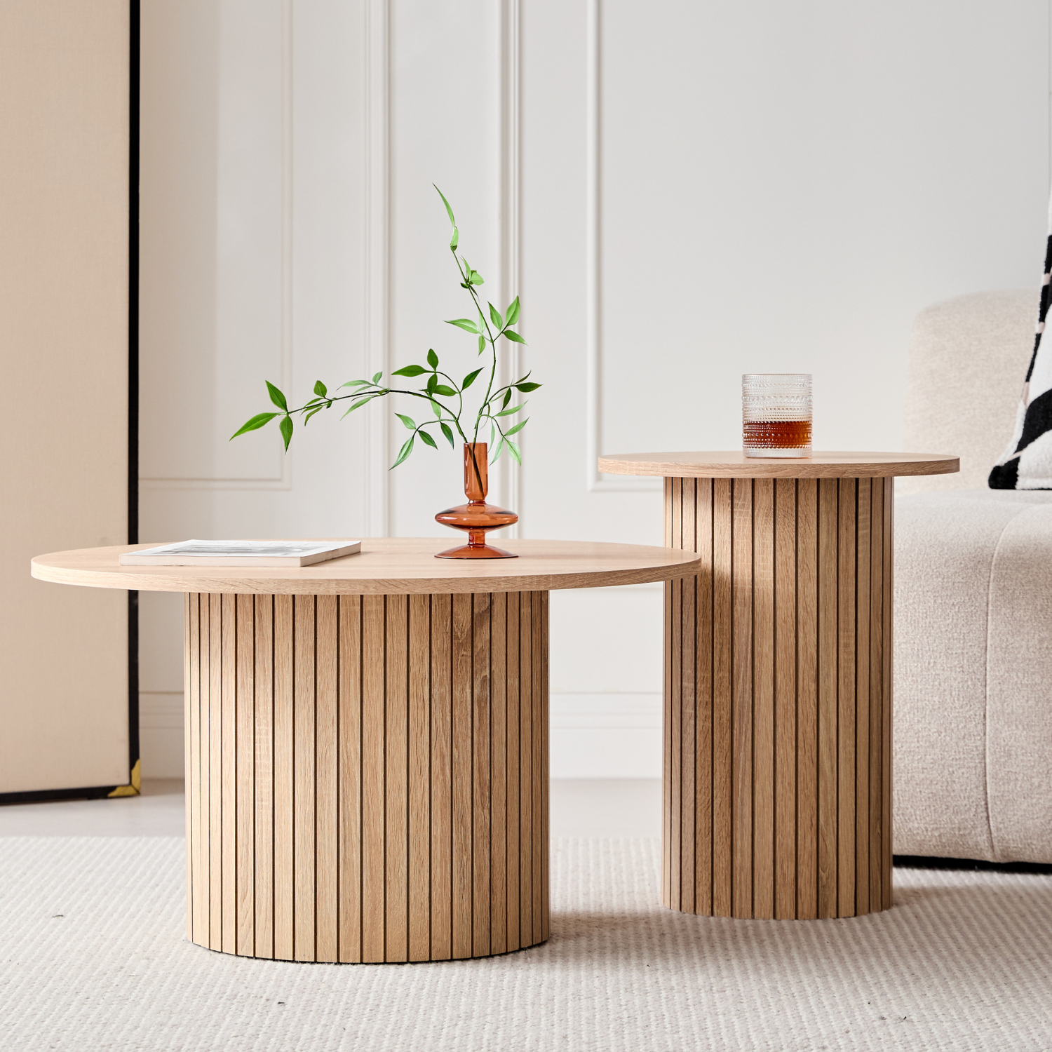 Round Nesting Coffee Tables Set of 2, Boho Wood Circle Side Table Fluted Drum, Farmhouse End Table for Living Room Bedroom, Apartment(Natural)